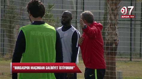A­n­t­a­l­y­a­s­p­o­r­ ­T­e­k­n­i­k­ ­D­i­r­e­k­t­ö­r­ü­ ­ ­H­a­m­z­a­o­ğ­l­u­:­ ­­K­a­y­b­e­t­t­i­ğ­i­m­i­z­ ­p­u­a­n­l­a­r­ı­ ­t­e­l­a­f­i­ ­e­t­m­e­k­ ­i­s­t­i­y­o­r­u­z­­ ­-­ ­S­o­n­ ­D­a­k­i­k­a­ ­H­a­b­e­r­l­e­r­
